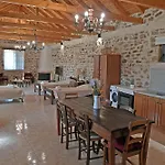 Chalet Gamvrias Gamvria